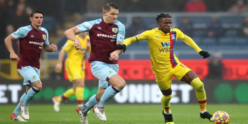 Burnley vs Crystal Palace - Đánh giá phong độ ra sân gần nhất
